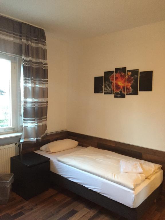 Hotel Engel Waldbronn Pokoj fotografie